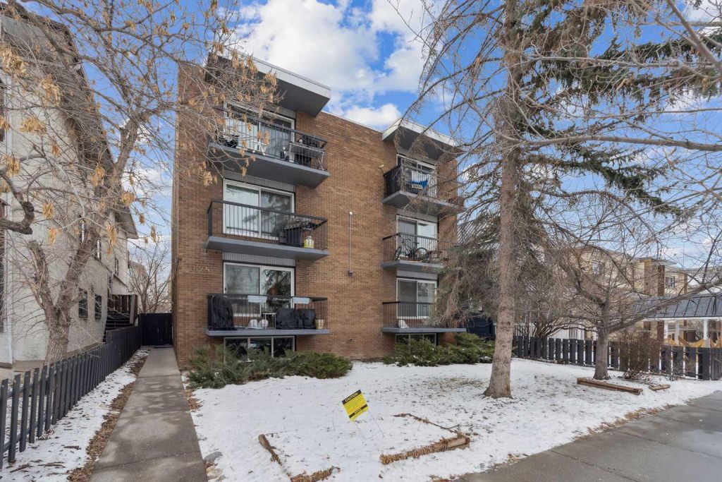 Photo of 1625 11 Avenue SW #202, Calgary, AB T3C 0N3 (MLS # A2282100)