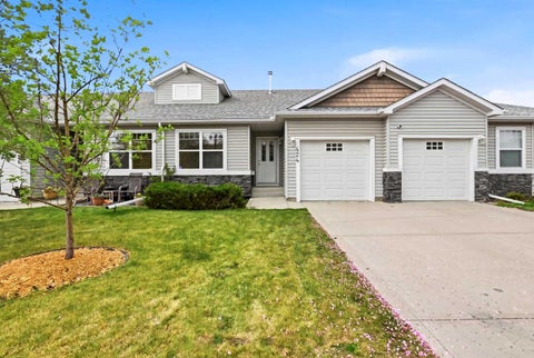 Photo of 424 Jenkins Drive, Red Deer, AB T4P 3X1 (MLS # A2315139)
