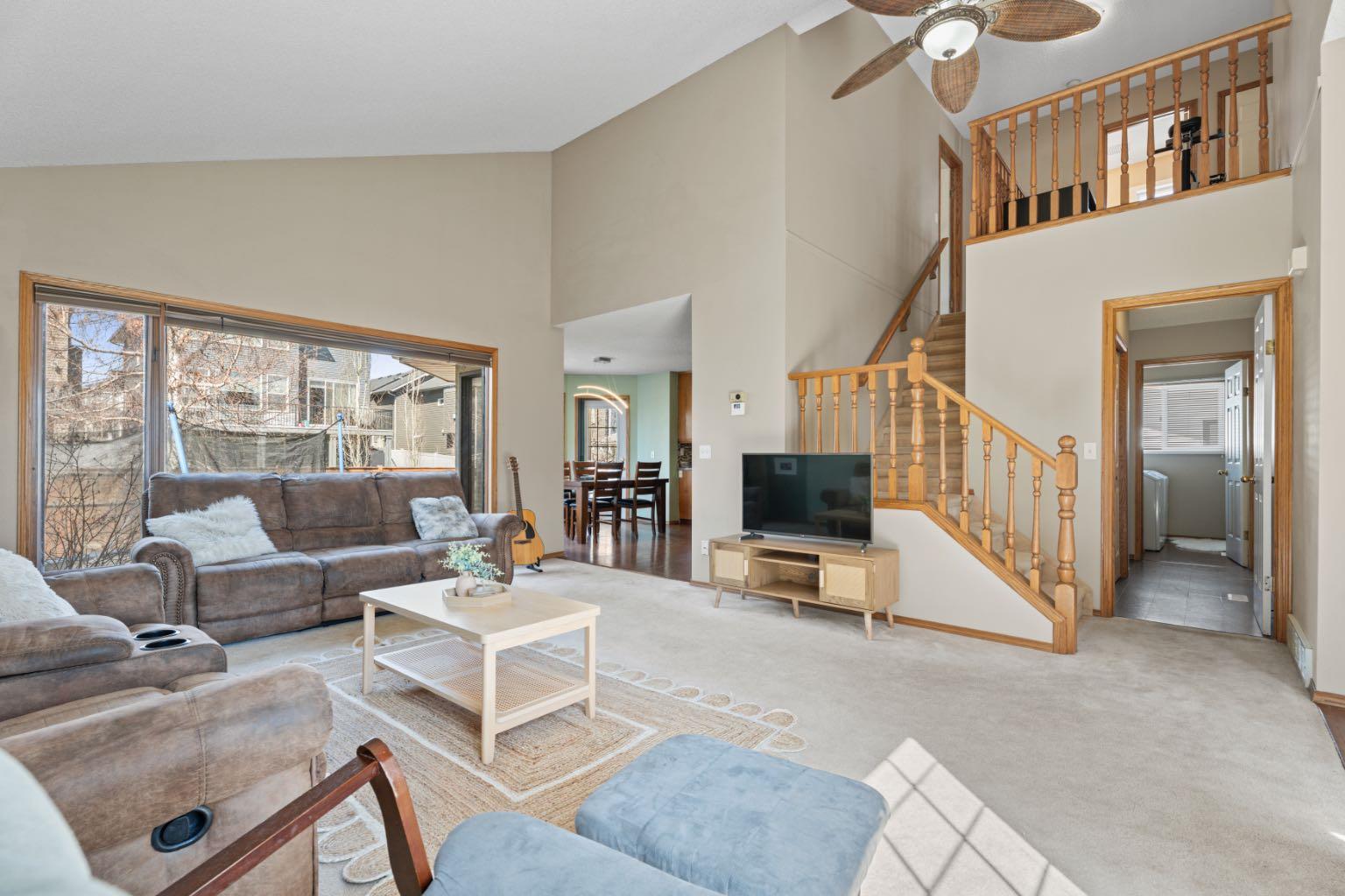 133 Carr Crescent