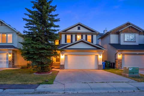 Photo of 84 Cougar Ridge Circle SW, Calgary, AB T3H 5C8 (MLS # A2335470)