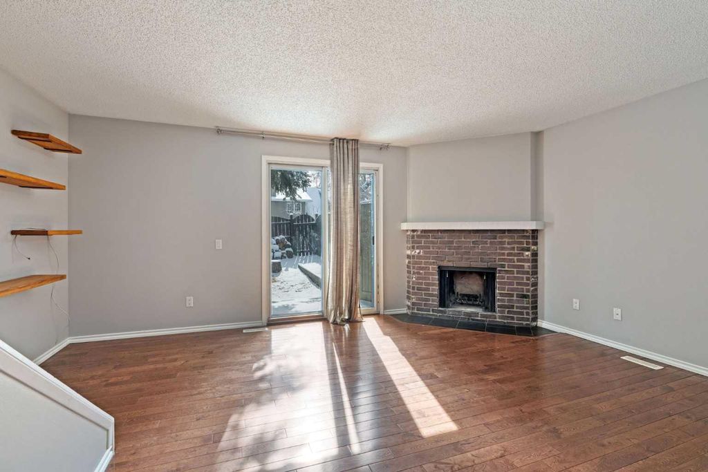 Photo of 6503 Ranchview Drive NW #29, Calgary, AB T3G 1P2 (MLS # A2293444)