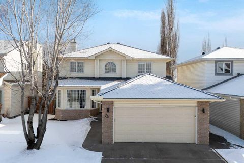 73 Riverview Close SE Calgary AB T2C 4C5