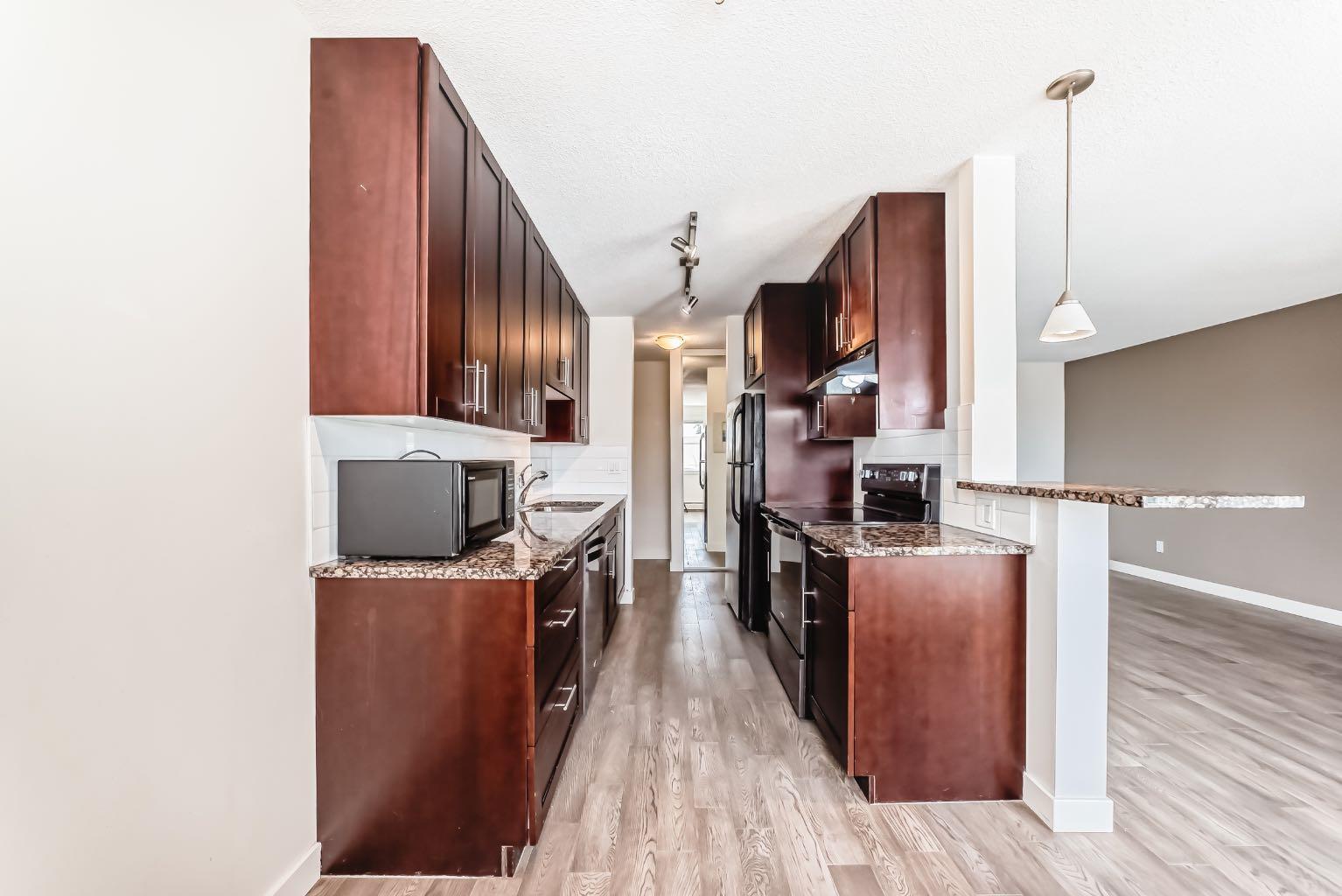4455A Greenview Drive NE 302