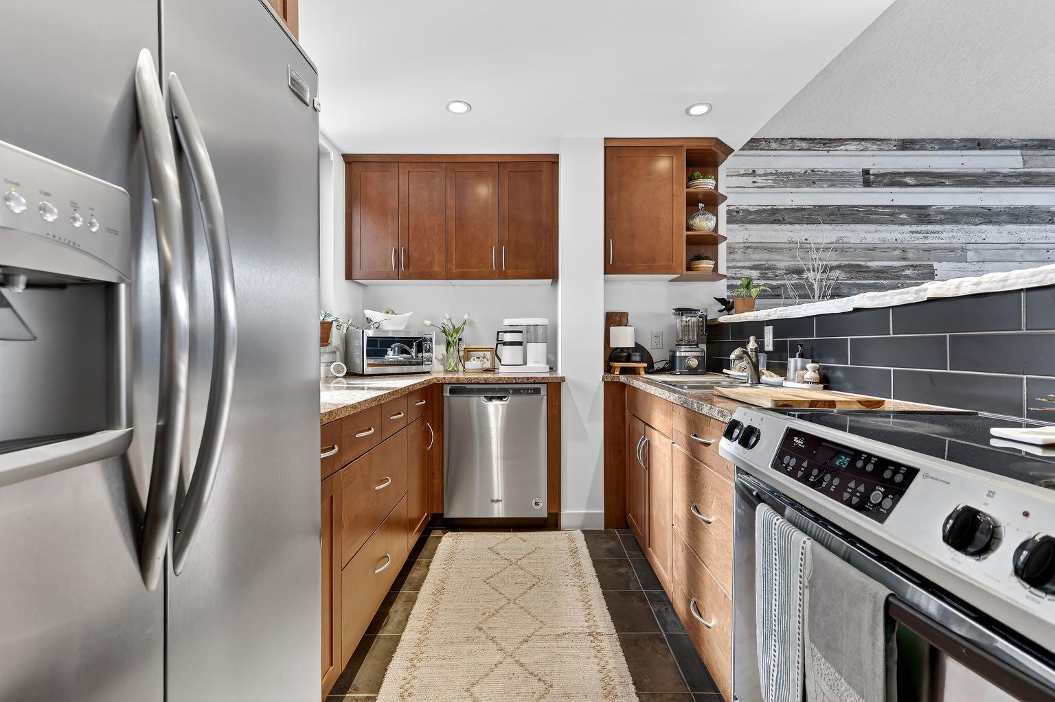 3316 Rideau Place SW 401