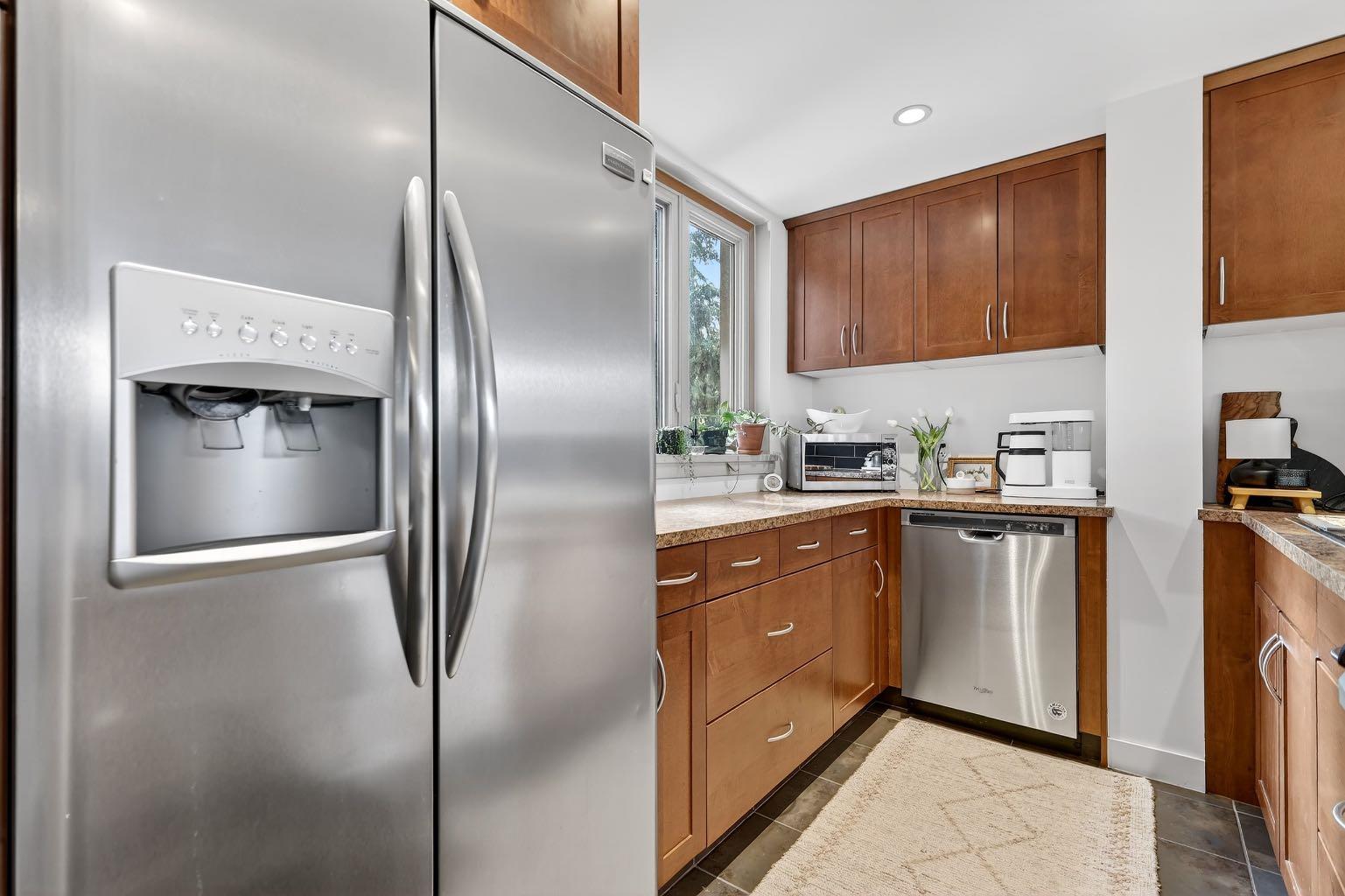 3316 Rideau Place SW 401