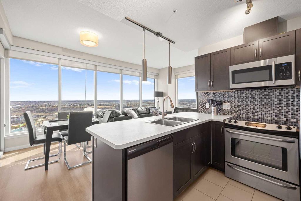 Photo of 1320 1 Street SE #2402, Calgary, AB T2G 0G8 (MLS # A2300790)