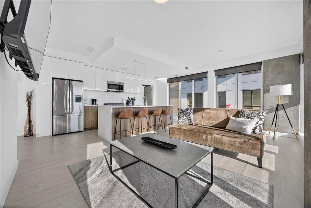 Photo of 327 9A Street NW #811, Calgary, AB T2N 1T7 (MLS # A2340989)