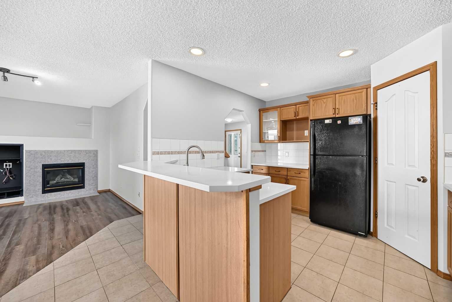 244 Los Alamos Place NE