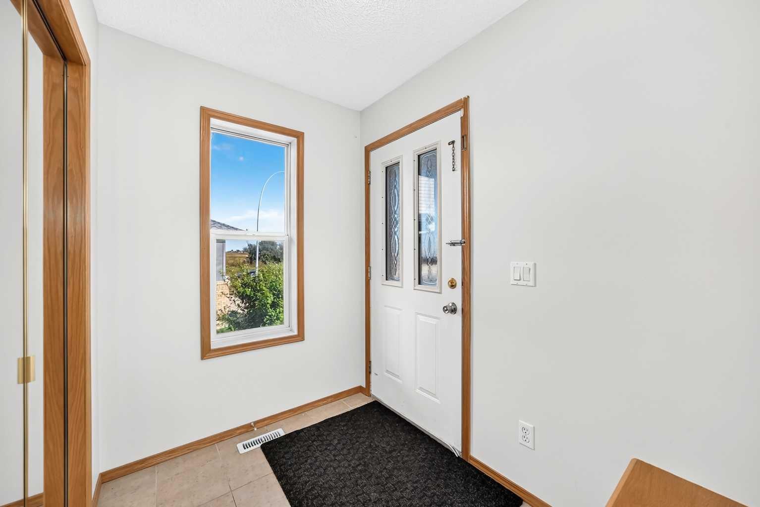 244 Los Alamos Place NE