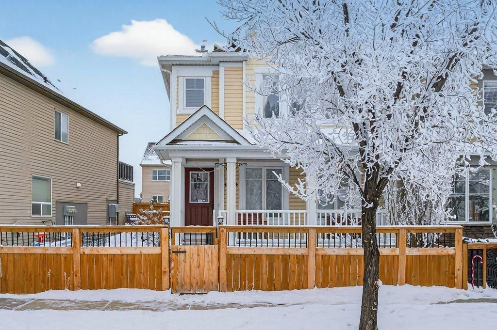 Photo of 1012 Windsong Drive SW, Airdrie, AB T4B 0P2 (MLS # A2293220)