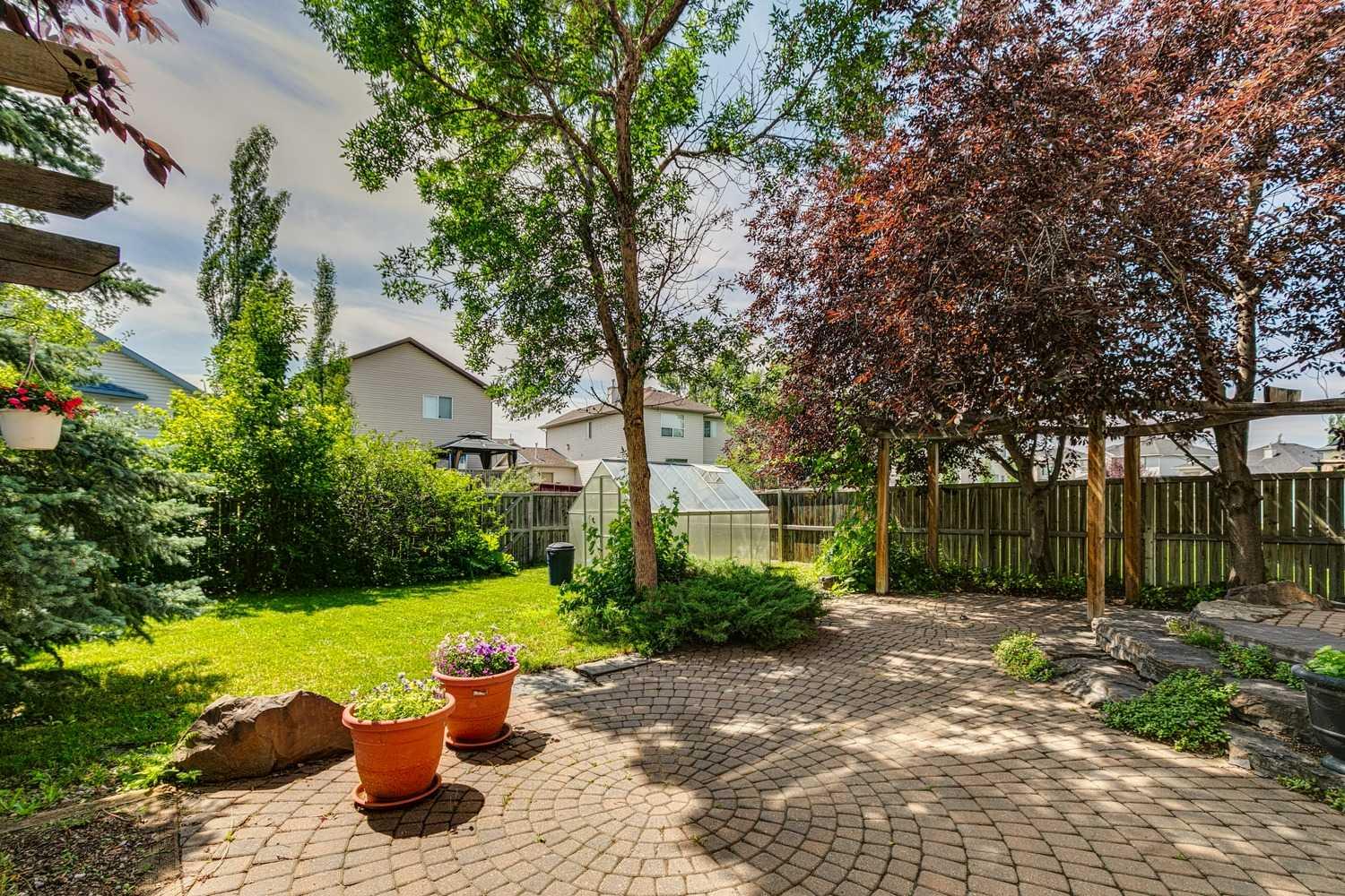 214 Springmere Close