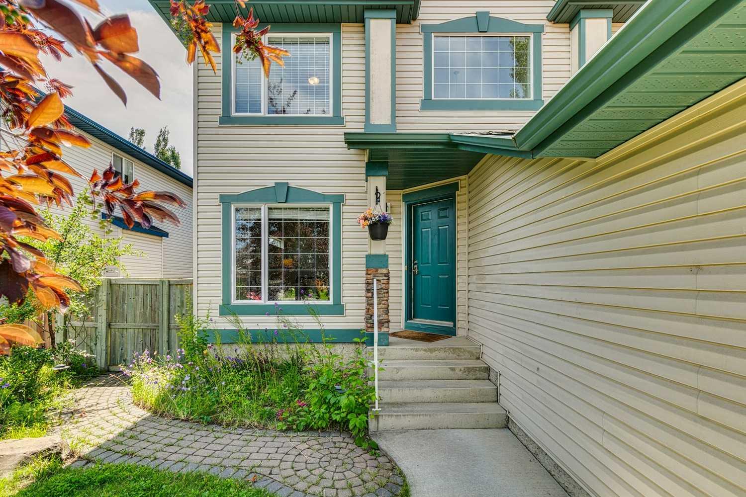 214 Springmere Close