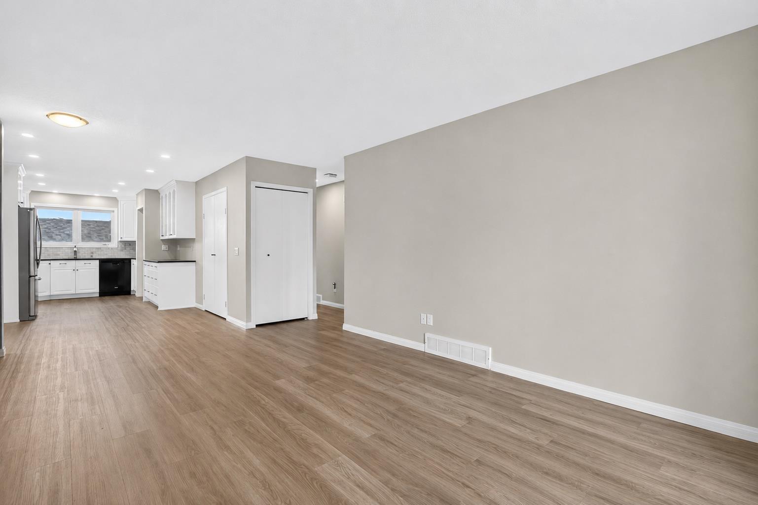 123 Templewood Road NE