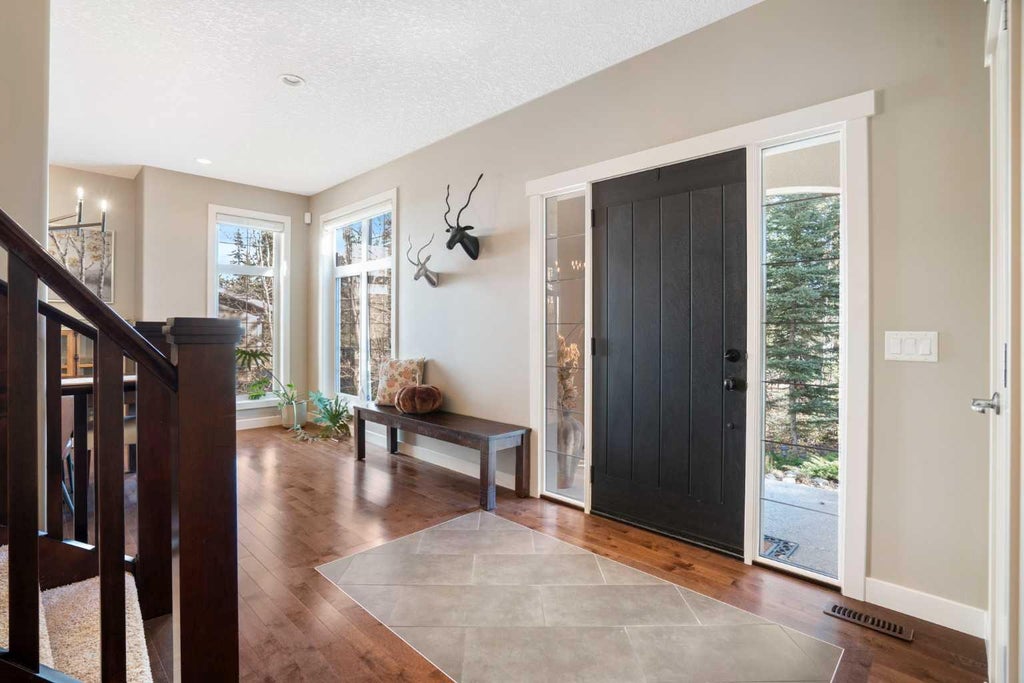 Photo of 506 Hawk's Nest Lane, Rural Foothills County, AB T0L 1W3 (MLS # A2352346)