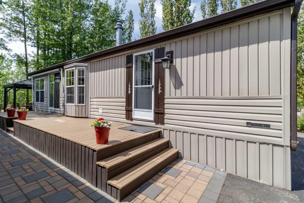 Photo of 10046 township road 422 #119A, Rural Ponoka County, AB T0C 2J0 (MLS # A2315741)