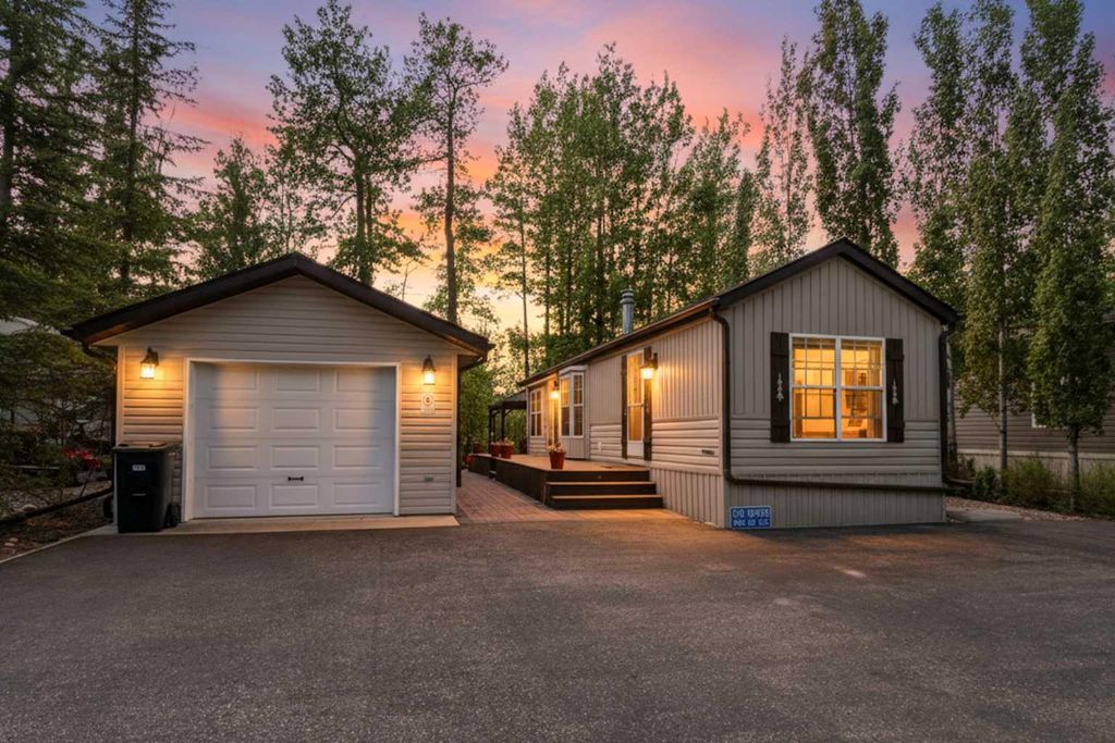 Photo of 10046 township road 422 #119A, Rural Ponoka County, AB T0C 2J0 (MLS # A2315741)