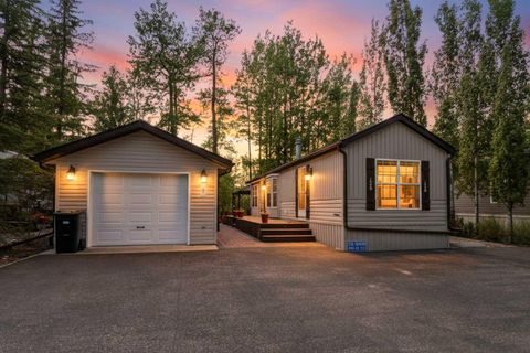 Photo of 10046 township road 422 #119A, Rural Ponoka County, AB T0C 2J0 (MLS # A2315741)
