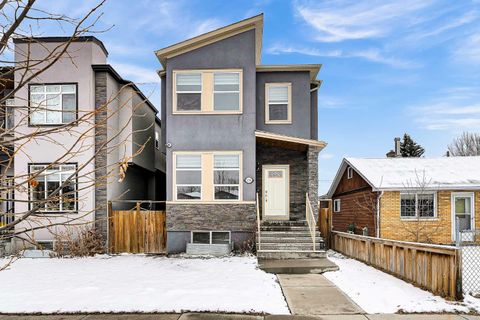 Photo of 256 25 Avenue NE, Calgary, AB T2E 1Y1 (MLS # A2301213)