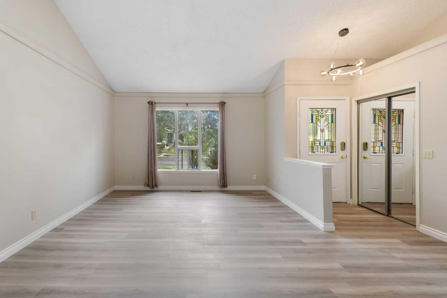 68 Scenic Acres Drive NW