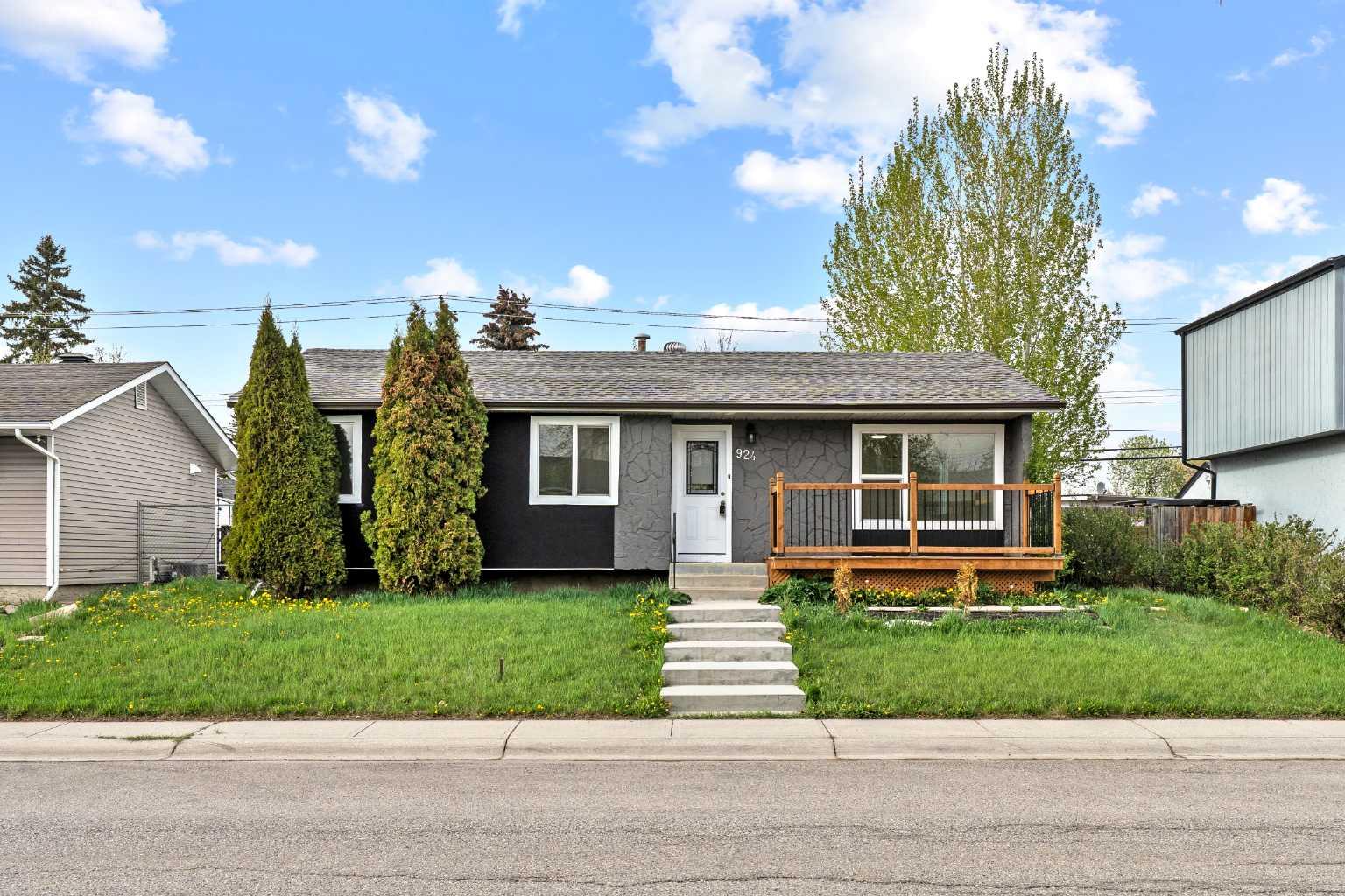 924 Pensdale Crescent SE