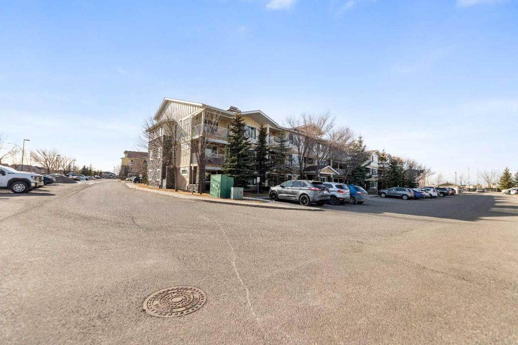 Photo of 4 Kingsland Close SE #1213, Airdrie, AB T4A 0J3 (MLS # A2287794)