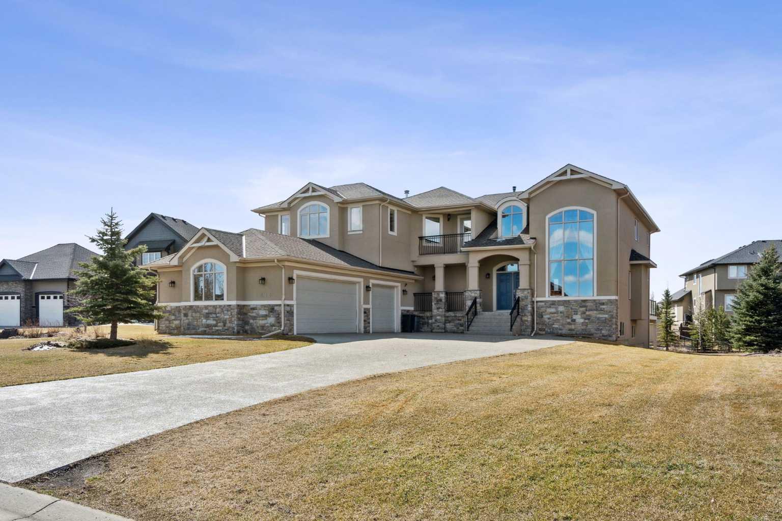 416 Montclair Place
