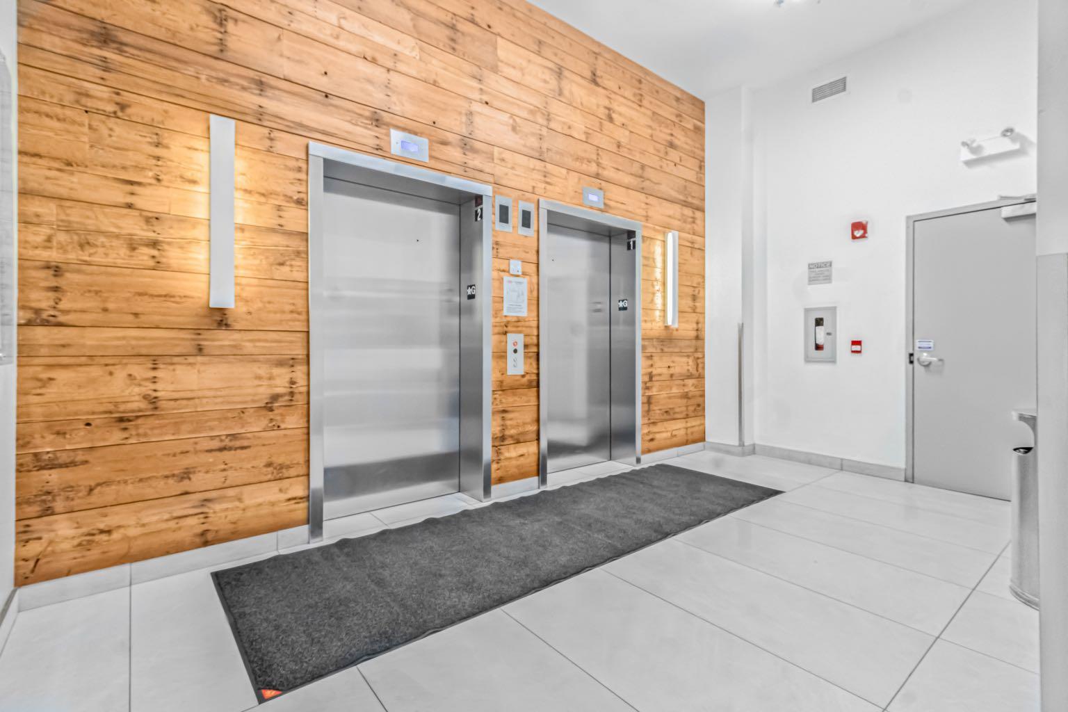 301 10 Street NW 607