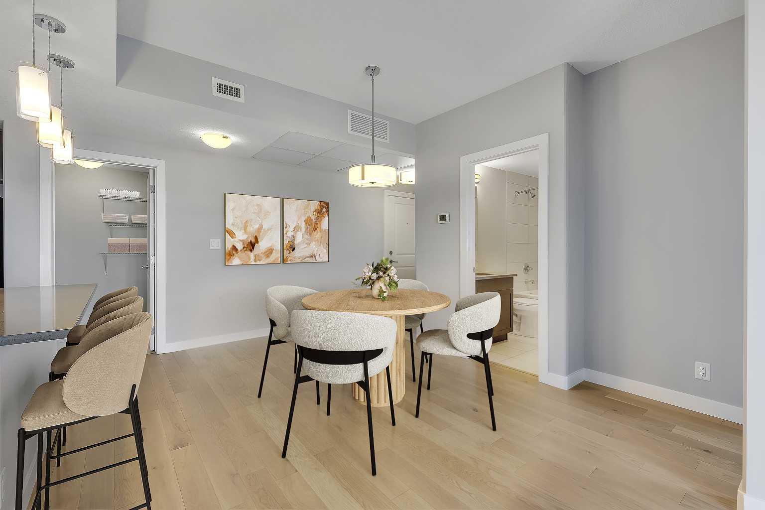 24 Varsity Estates Circle NW 501