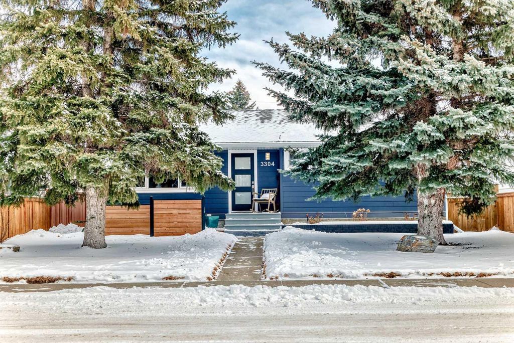 Photo of 3304 46 Street SW, Calgary, AB T3E 3W8 (MLS # A2301425)