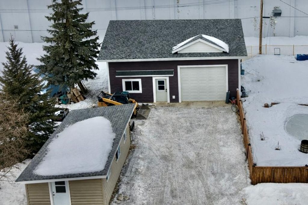 Photo of 9908 101 Street, Nampa, AB T0H 2R0 (MLS # A2286697)