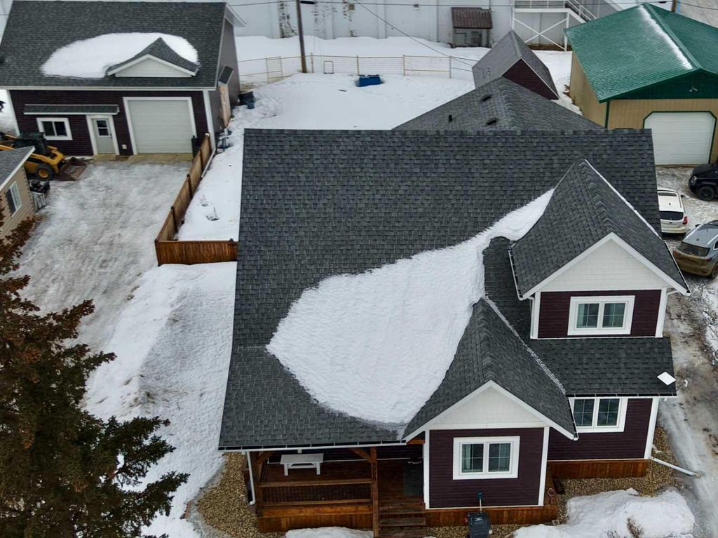 Photo of 9908 101 Street, Nampa, AB T0H 2R0 (MLS # A2286697)