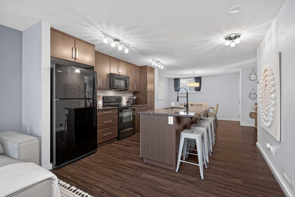 Photo of 540 Mckenzie Towne Close SE, Calgary, AB T2Z 1A7 (MLS # A2293968)