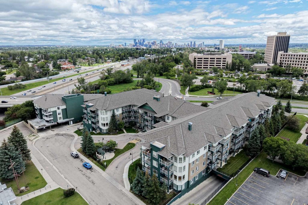 Photo of 3111 34 Avenue NW #323, Calgary, AB T2L 0Y2 (MLS # A2324544)