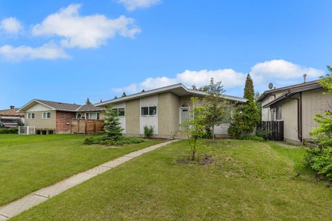 Photo of 9828 Fairmount Drive SE, Calgary, AB T2J 0S1 (MLS # A2322122)