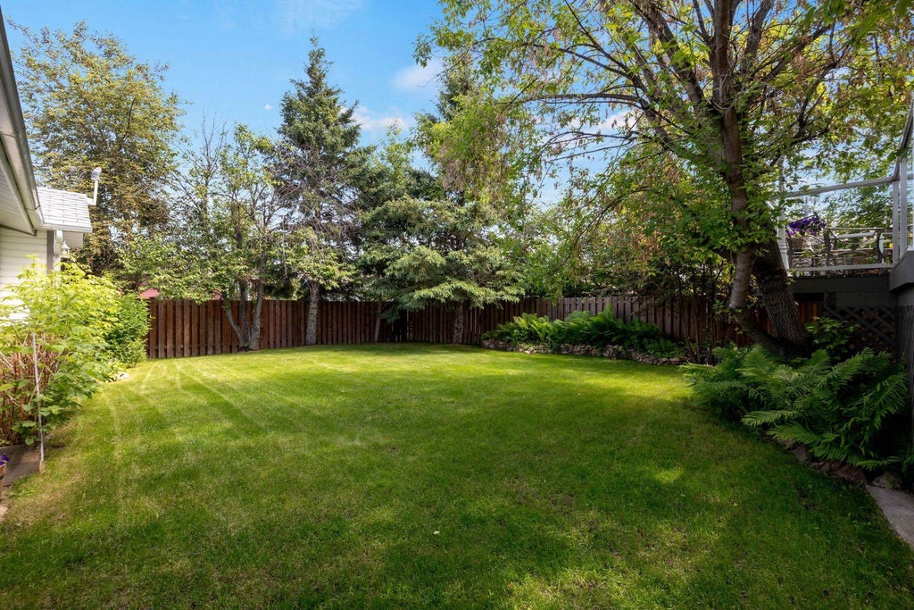 Photo of 104 Royal Garden, Fort McMurray, AB T9K 1B4 (MLS # A2324557)