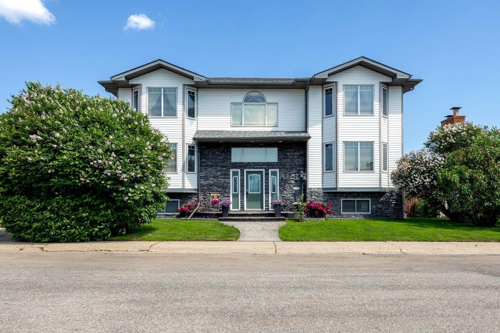 Photo of 104 Royal Garden, Fort McMurray, AB T9K 1B4 (MLS # A2324557)