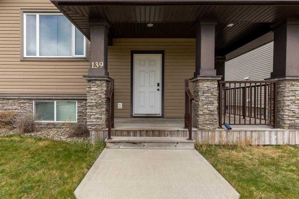 139 Mt Sundial Court W Main Floor