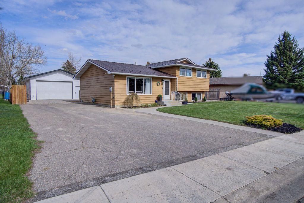 Photo of 47 Willow Road, Claresholm, AB T0L 0T0 (MLS # A2304338)