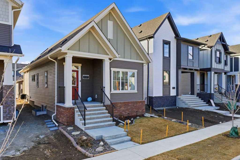 Photo of 937 Reynolds Lane, Airdrie, AB T4B 5L7 (MLS # A2286736)