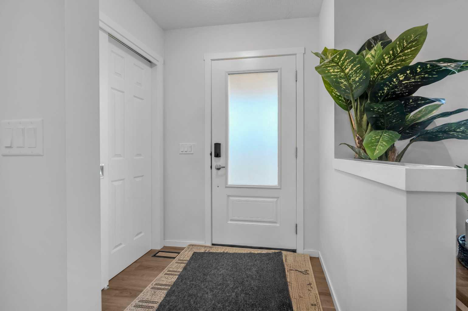 8925 Cityscape Drive NE