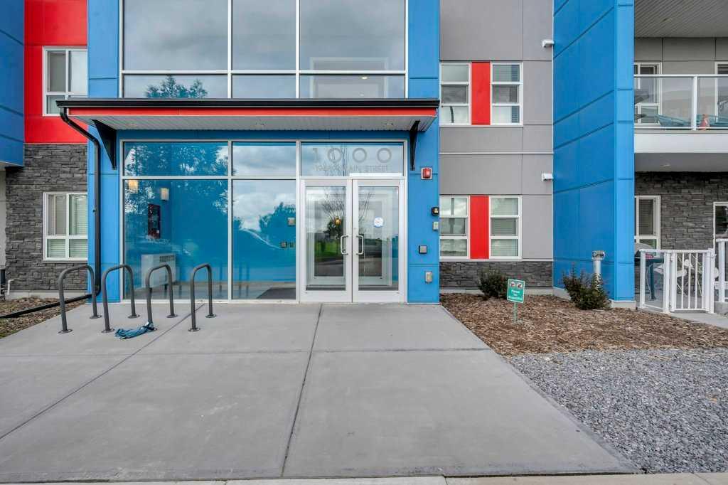 19489 Main Street SE 1211