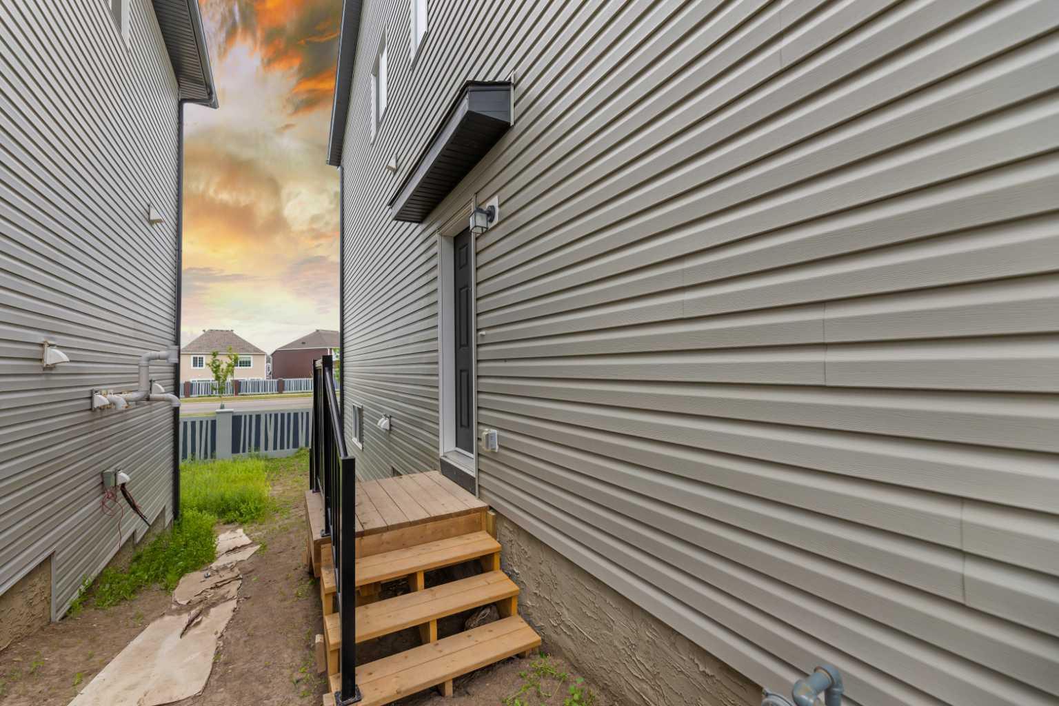 178 Carringford Close NW