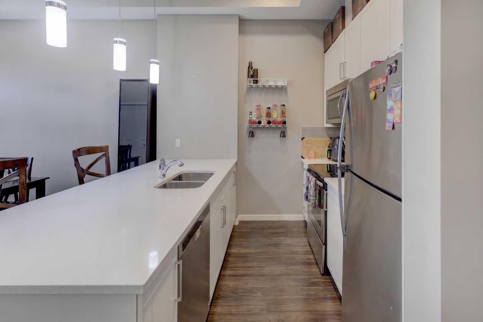 10 Mahogany Mews SE 110