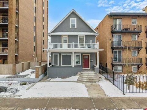 1023 12 Avenue SW Calgary AB T2R 0J5