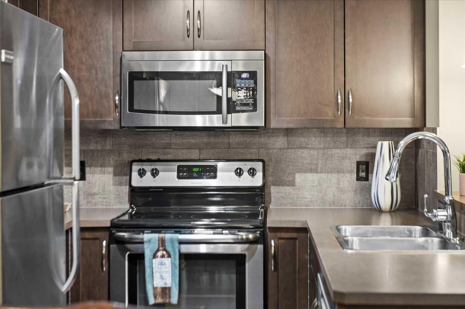 10 Country Village Park NE 3314