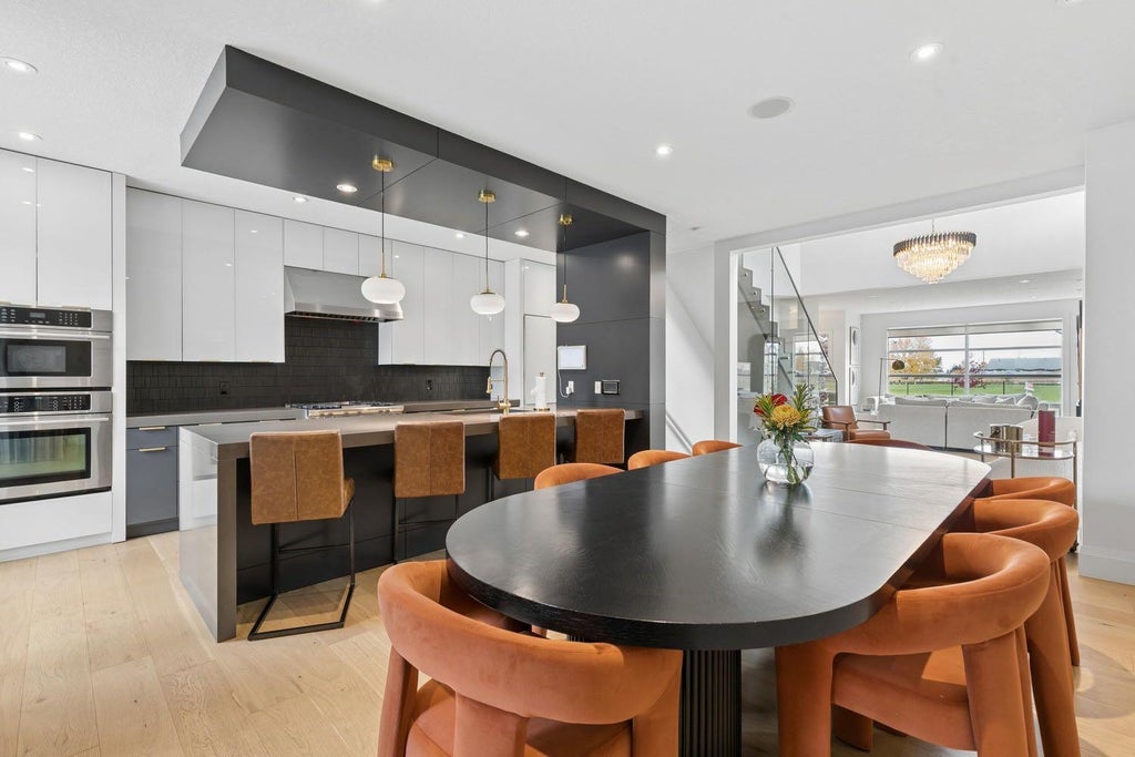 Photo of 1904 50 Avenue SW, Calgary, AB T2T 2W2 (MLS # A2355548)