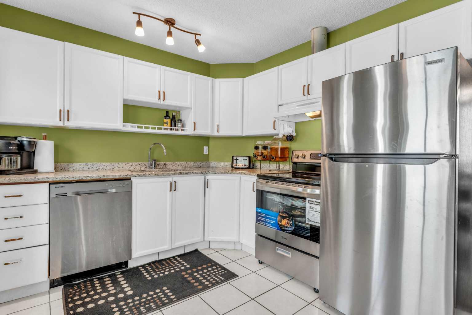 24 Erin Green Mews SE