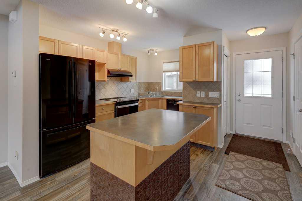 140 Sagewood Boulevard SW 1402