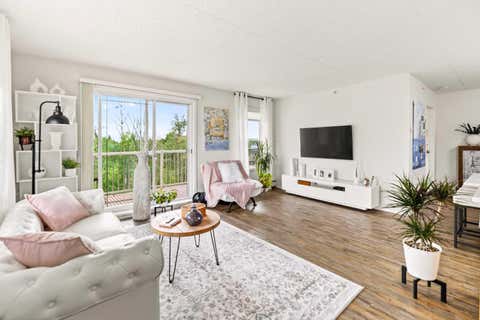 Photo of 4500 45 Avenue #308, Innisfail, AB T4G 0A3 (MLS # A2336497)