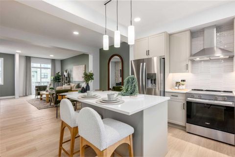 437 Alpine Avenue SW 305 Calgary AB T2Y 0Z8